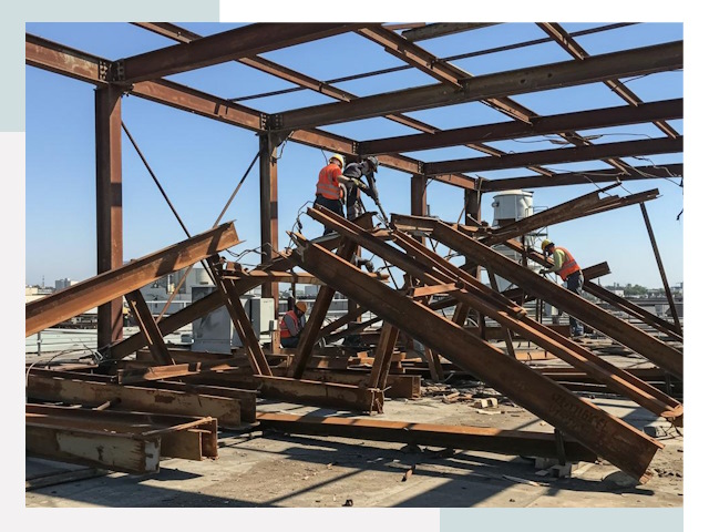 Демонтаж металлоконструкций в Снежинске от 624 руб.